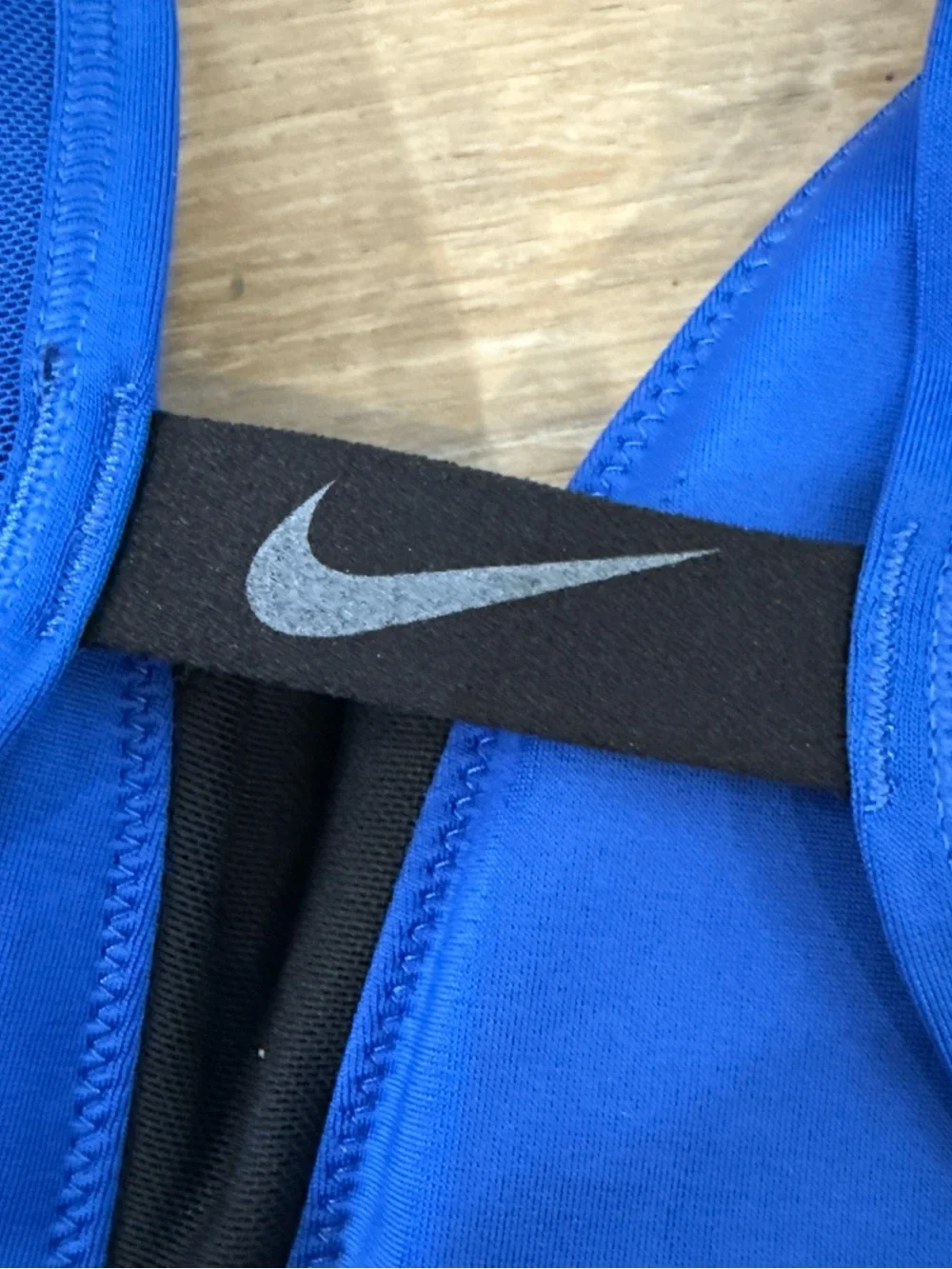 Nike Women’s Sport Bra Light Support Blue Size Small - Excellent